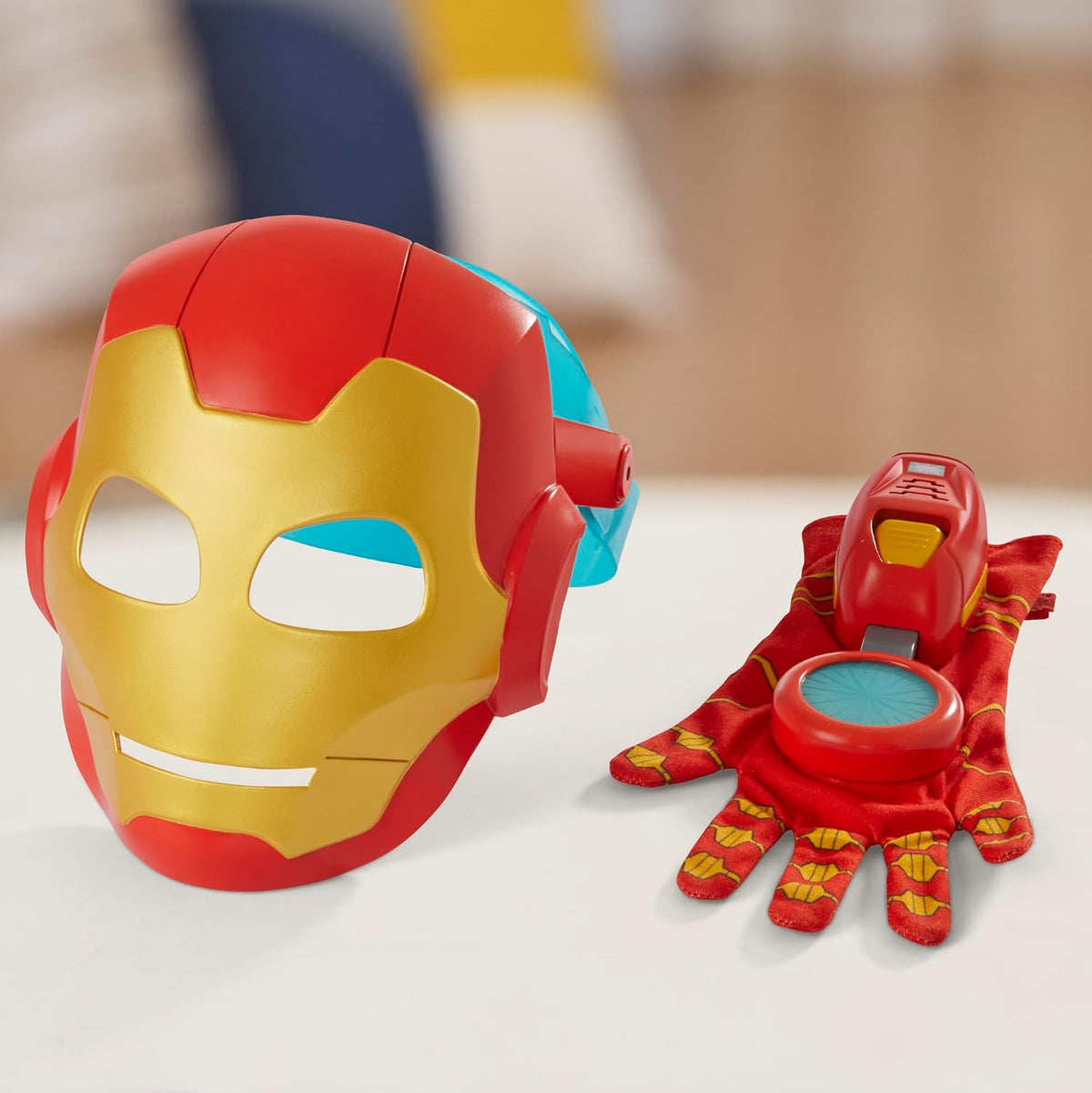 Marvel Iron Man and His Awesome Friends Juego de rol de héroe de alta tecnología, máscara de Iron Man y guante electrónico, juguetes de superhéroes para niños, a partir de 3 años