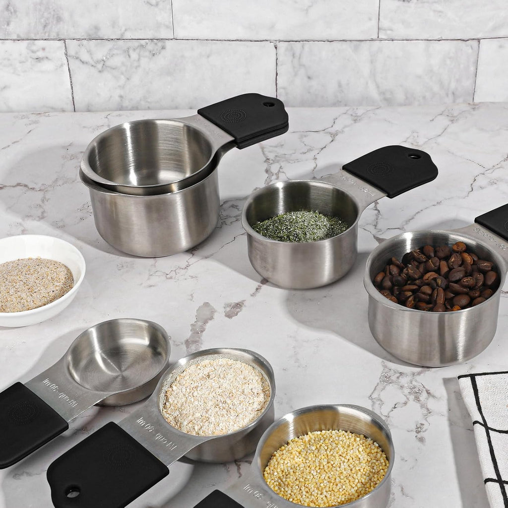 Juego de 16 tazas y cucharas medidoras magnéticas, juego de 7 tazas medidoras magnéticas de acero inoxidable y cucharas medidoras magnéticas con nivelador para ingredientes líquidos secos (7, negro)