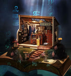 Rolife Kit de Casa en Miniatura DIY Casa Mágica, Kit de Casa Pequeña para Adultos para Construir, Kit de Fabricación de Mini Casa con Muebles, Halloween para Familia y Amigos (Kiki's Magic Emporium)