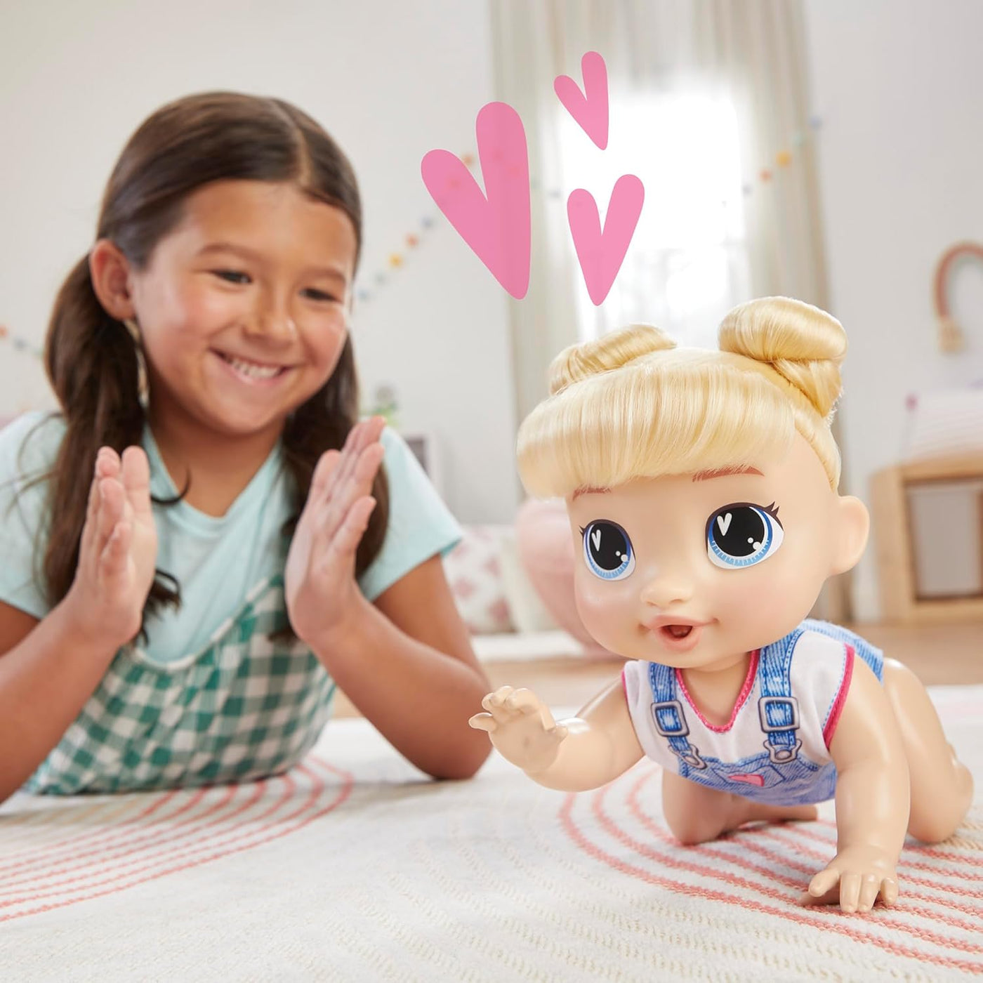 Baby Alive Crawl n Play Harper Hugs - Juego de muñecas