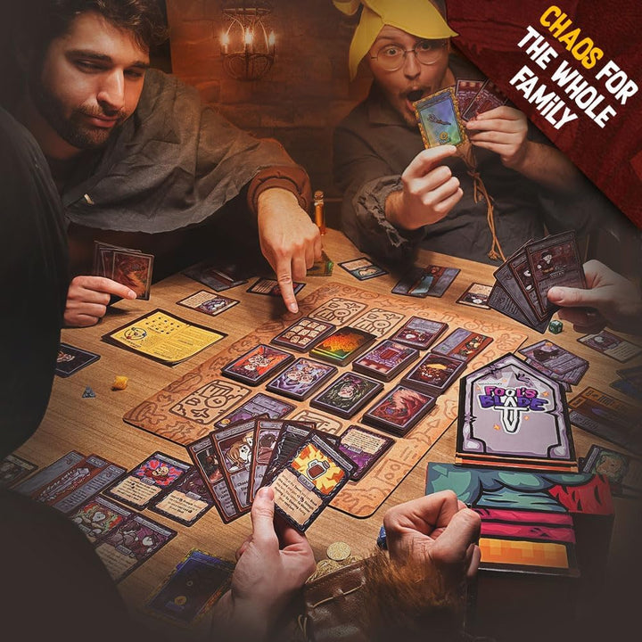 La Primera Edición de Fool\u2019s Blade en Caja de Espada Jumbo Col...