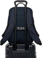 TUMI Axis Mochila mediana de 20 litros, se adapta a portátiles de hasta 15