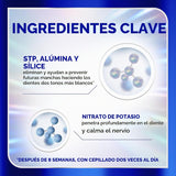 Sensodyne Clinical White - Pasta dental clínicamente probada para b...