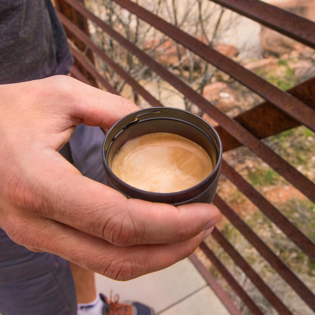 Wacaco Minipresso GR, máquina de café espresso portátil, café molido compatible, cafetera de mano, artilugios de viaje, operación manual, perfecta para camping, senderismo