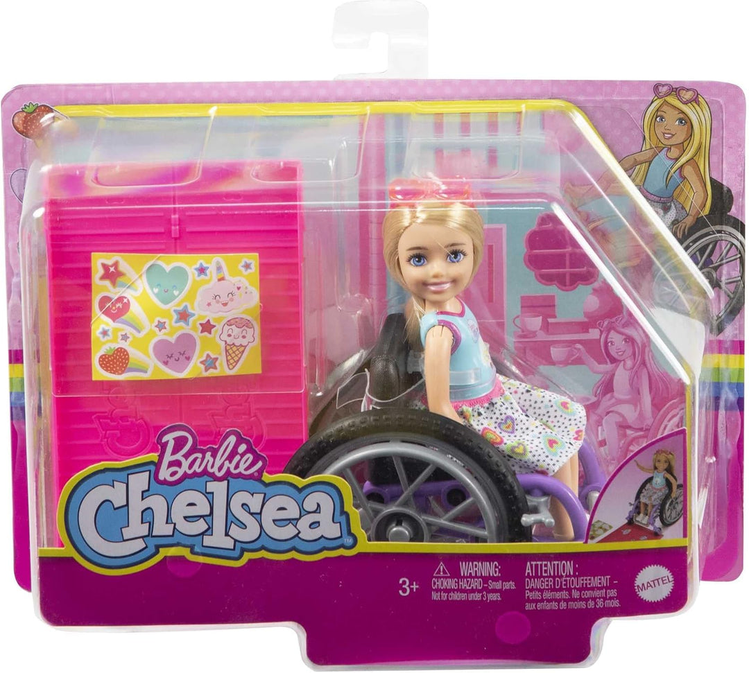 Barbie Muñeca y silla de ruedas Chelsea con ruedas móviles, rampa,...
