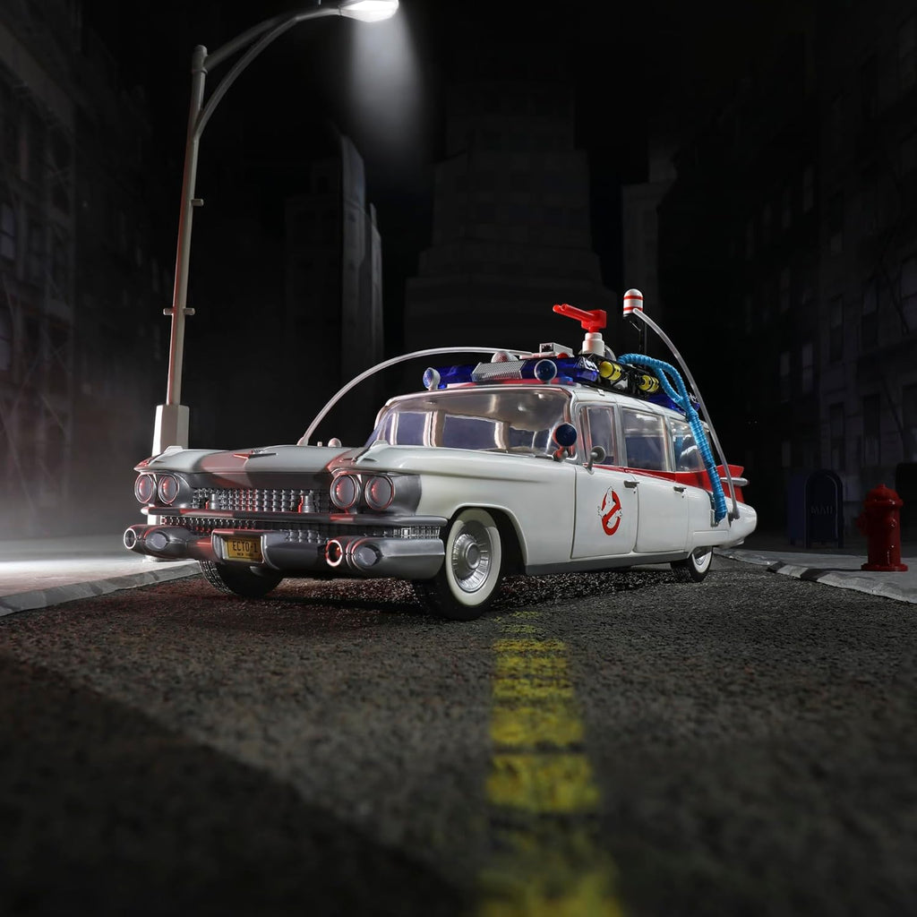 Ghostbusters Plasma Series Ecto-1 (1984), auto de juguete a escala 1:18, juguetes para mayores de 14 años (exclusivo de Amazon)
