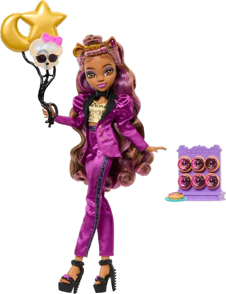 Muñeca Monster High, Clawdeen Wolf en estilo de fiesta de bola de m...