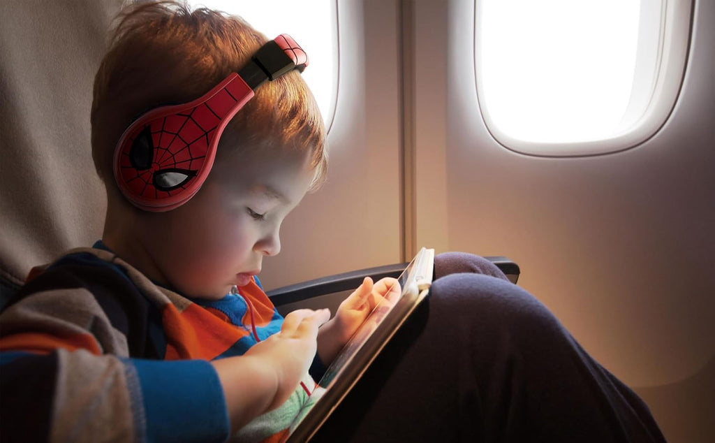 Auriculares Marvel Spiderman, auriculares para jóvenes con limitador de volumen incorporado y los niveles de sonido aptos para los niños