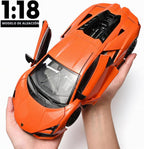 Modelos de automóviles fundidos a presión a escala 1/18, compatibles con
