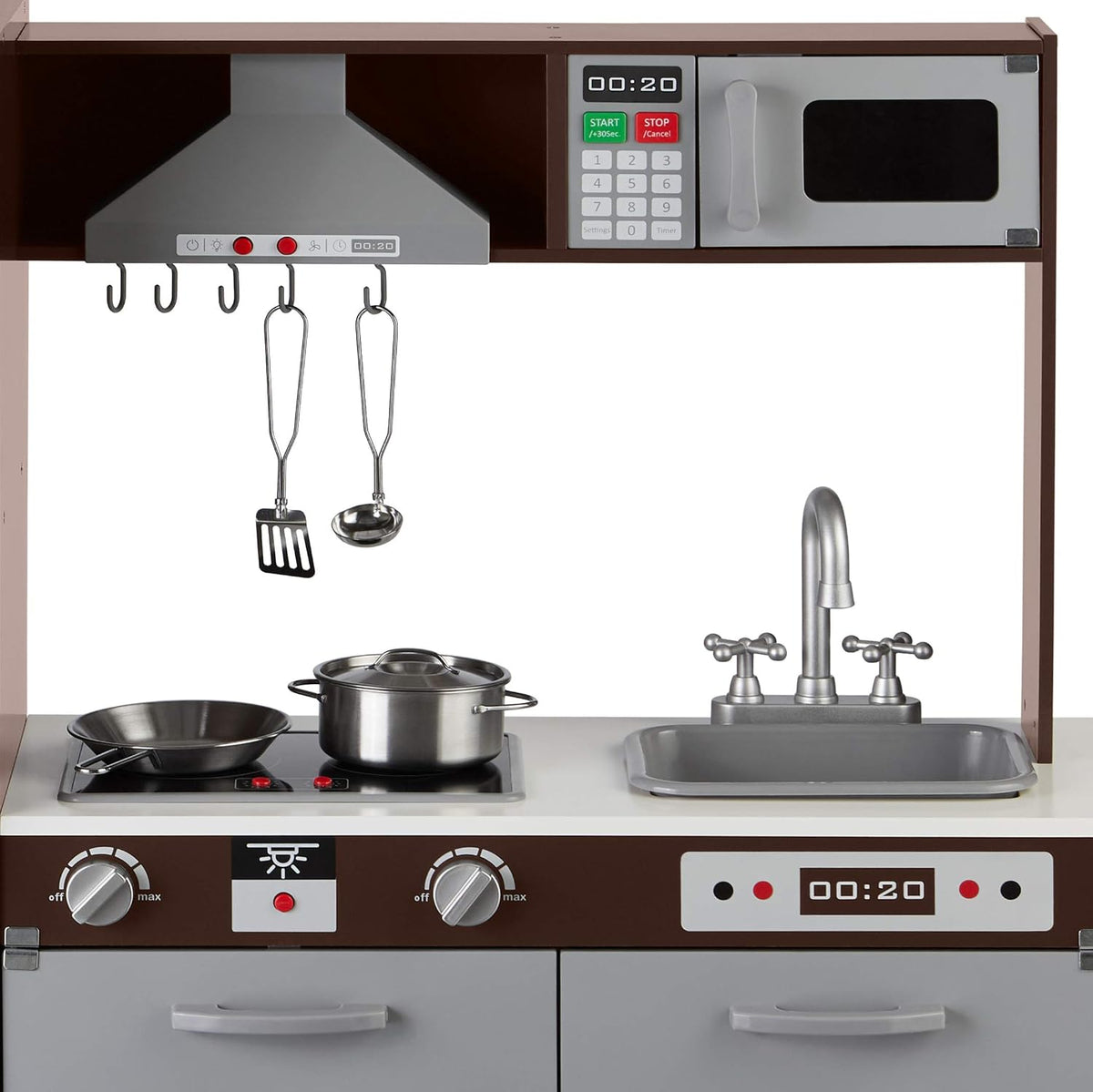 Amazon Basics - Juego de cocina vertical de madera para niños con estufa, horno, fregadero, refrigerador y accesorios, para niños pequeños, preescolares, niños de 3+ años, color espresso/gris