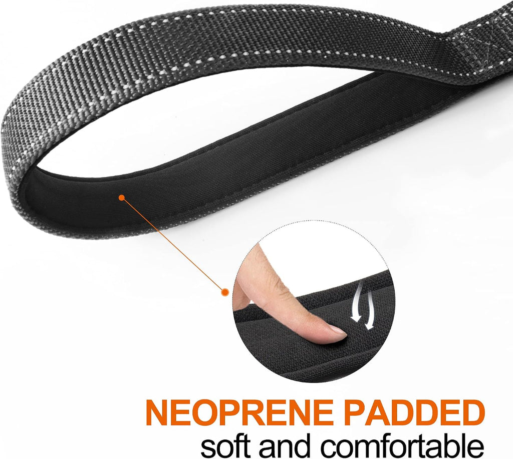 Correa negra fuerte para perro de 6 pies y 1 pulgada con 2 asas acolchadas, asa de tráfico para control extra, asa doble cómoda y suave, gancho de bloqueo automático, correa reflectante para