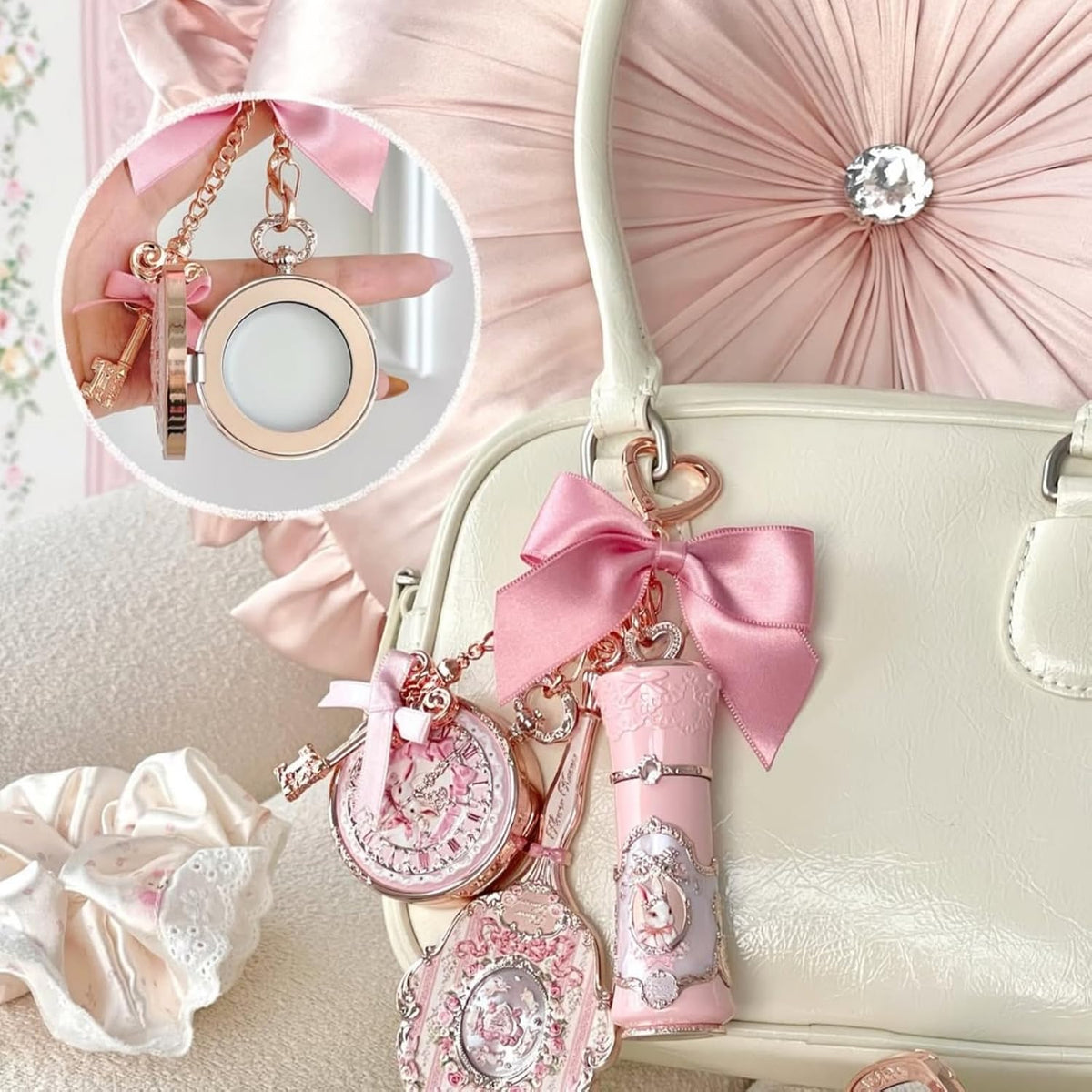 Flower Knows Bunny Garden - Bálsamo labial y colgante para bolsa, llavero rosa y espejo de mano de cupido de fresa, espejo de maquillaje decorativo rosa