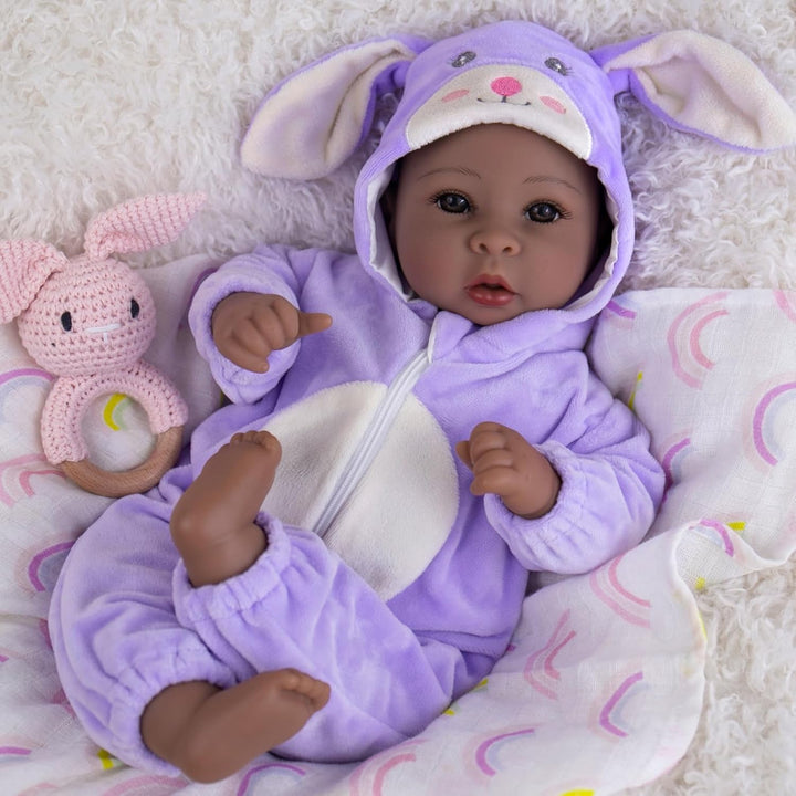 Aori Muñecas bebé negras realistas, muñeca de niña de cuerpo suave...