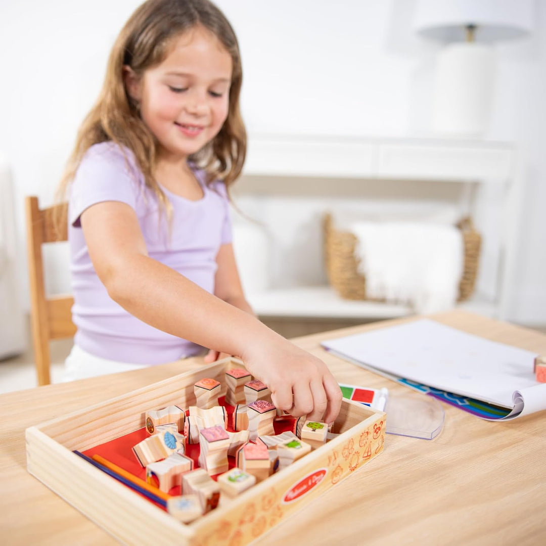 Juego de sellos de madera Melissa &amp; Doug Favorite Things, 26 se...