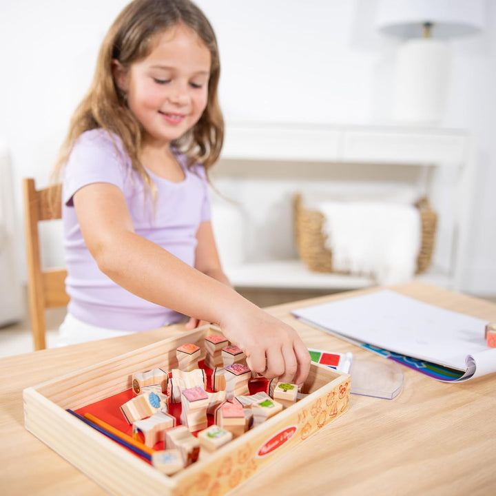 Juego de sellos de madera Melissa &amp; Doug Favorite Things, 26 se...