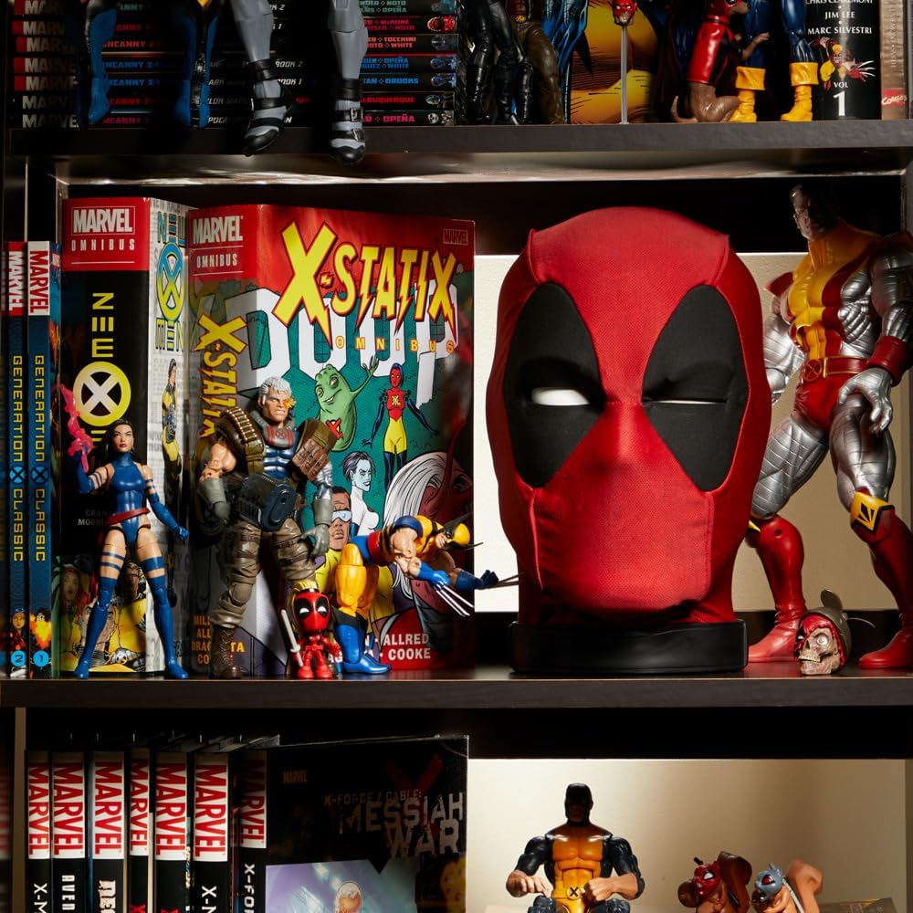 Marvel Legends Cabeza Premium Interactiva de Deadpool, Electrónica con Movimiento y Habla, Mejorada con App, Coleccionable para Adultos, con Más de 600 Efectos de Sonido y Frases