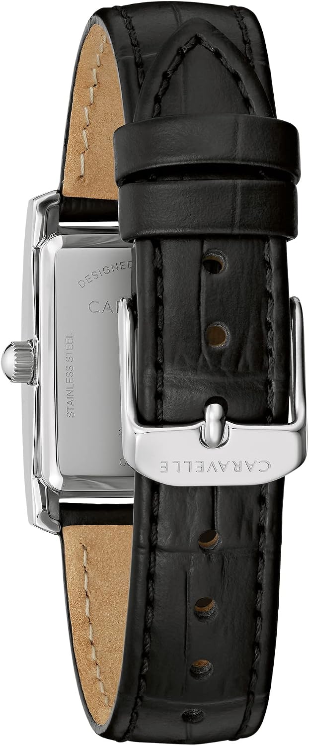 Caravelle by Bulova Reloj clásico de cuarzo de cristal para mujer de tres manecillas, marcadores de números romanos, caja rectangular, cristal mineral curvo