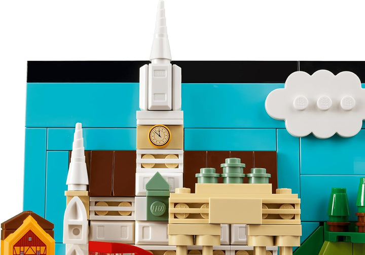 LEGO Creator Germany Postcard - Juego de construcción de 240 piezas...