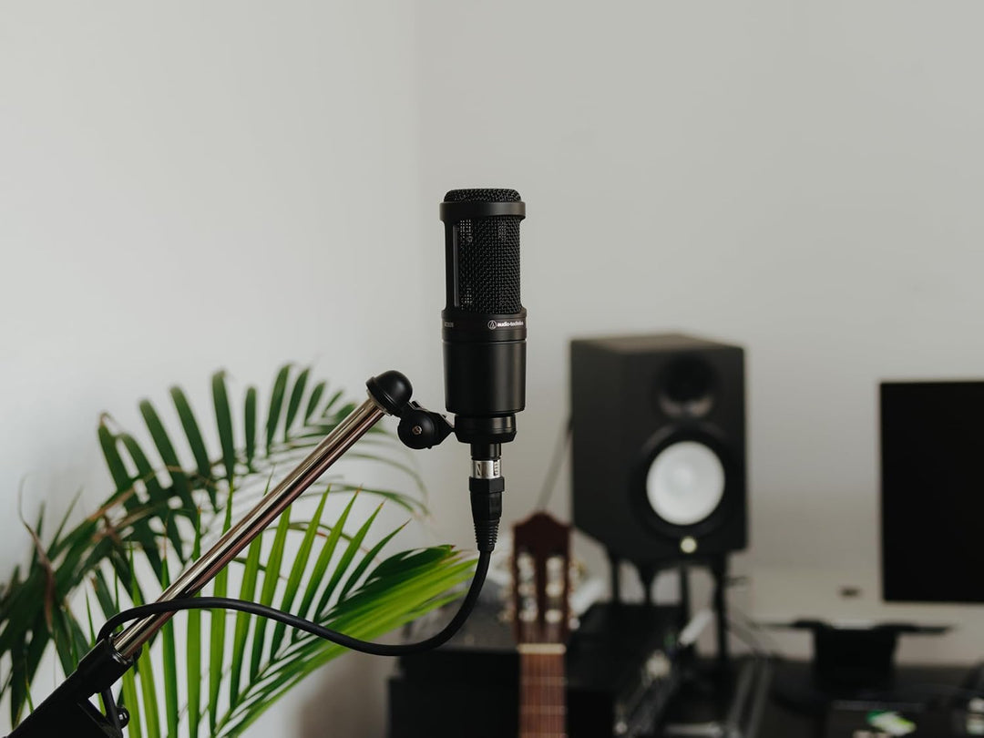 Audio-Technica AT2020 Micrófono de estudio de condensador cardioide...