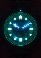 NIXON Stinger 44 A1402-328.1 ft Reloj analógico resistente al agua para hombre (esfera LUM de 1.732 in, correa de acero inoxidable de 0.787 in)