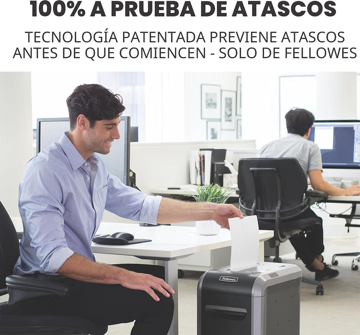 Sistema de papelera extraíble de 9 galones con capacidad para 18 hojas, trituradora IntelliShred 99Ci a prueba de atasco, color negro