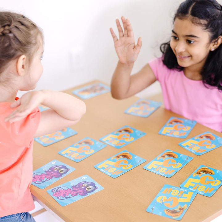 Melissa Doug Juego clásico de juegos de cartas - Old Maid