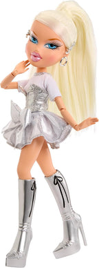 Bratz Charmz Cloe Muñeca de moda con pulsera de encanto