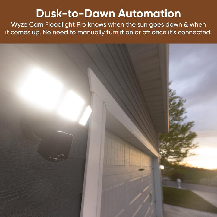 WYZE Floodlight Camera Pro, PCMag Editors' Choice LED de 3000 l...