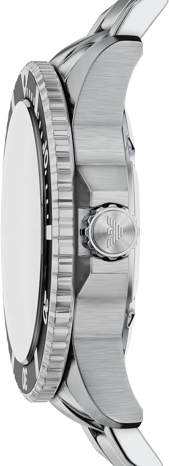 Reloj Emporio Armani World Explorer de acero inoxidable, tres agujas y energía solar