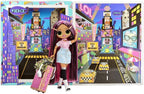 L.O.L. Surprise! OMG World Travel™ City Babe - Muñeca de moda con 15 sorpresas, incluyendo atuendo, accesorios de viaje y juego reutilizable, gran regalo para niñas a partir de 4 años