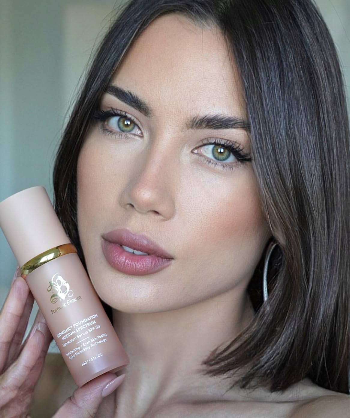 Base con Espectro Medio Bio Mimic de Forever Bloom