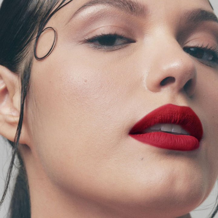 Lápiz labial líquido de terciopelo Fenty Icon