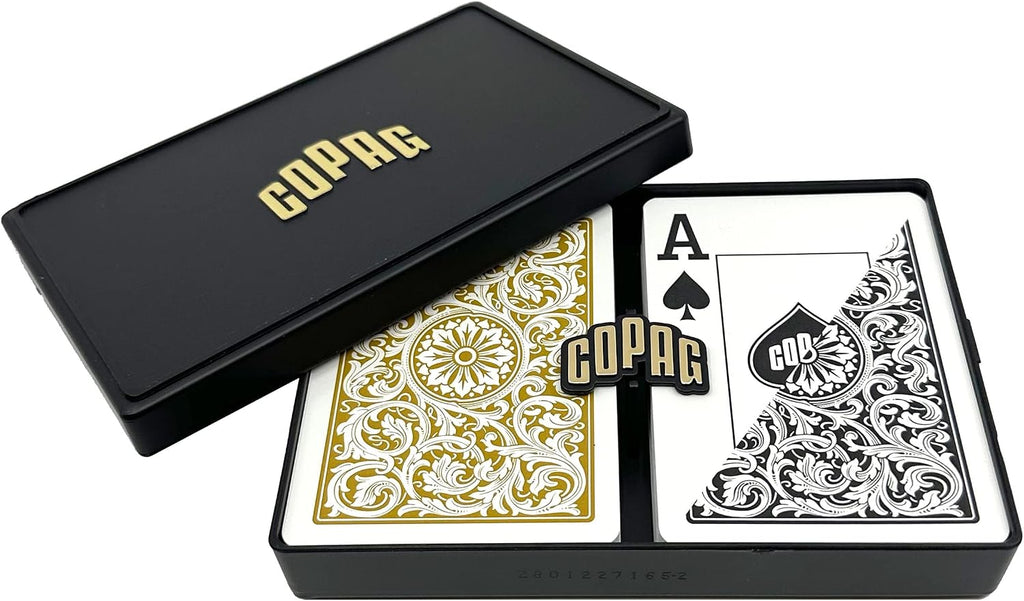 Copag 1546 Design - Juego de cartas 100% de plástico, tamaño de póquer (estándar) negro/dorado (índice jumbo, 1 juego)