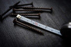 TEC Accessories Ti-Tape - Mini cinta métrica retráctil de titanio (acabado lavado a la piedra), imperial y métrica, cinta métrica pequeña reemplazable por el usuario de 3 pies, EDC, ligera, clip para
