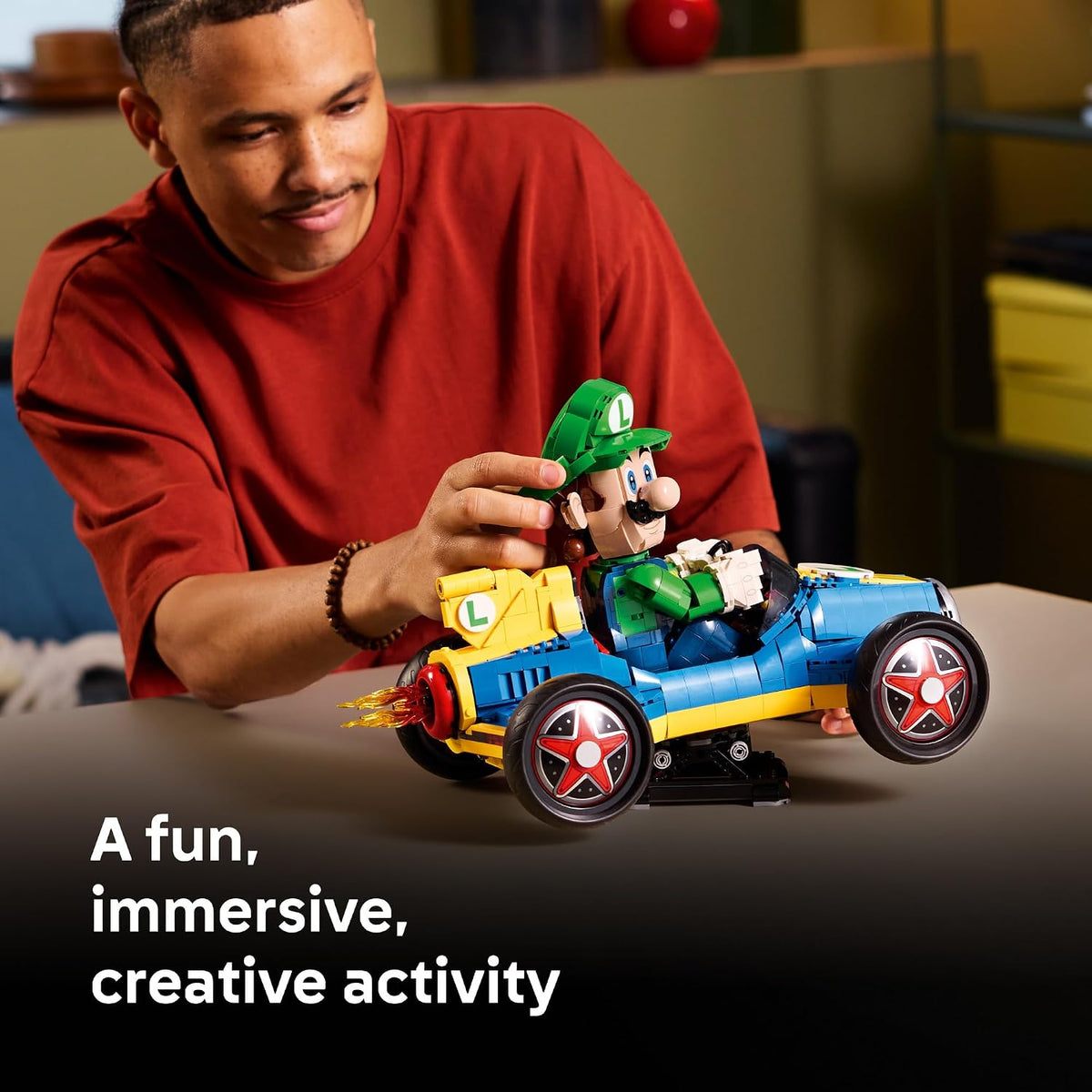 LEGO Mario Kart Luigi & Mach 8 - Juego de construcción para adultos, a partir de 18 años, coleccionable de Nintendo para fanáticos, regalo para hombres y mujeres, decoración de dormitorio o estantería