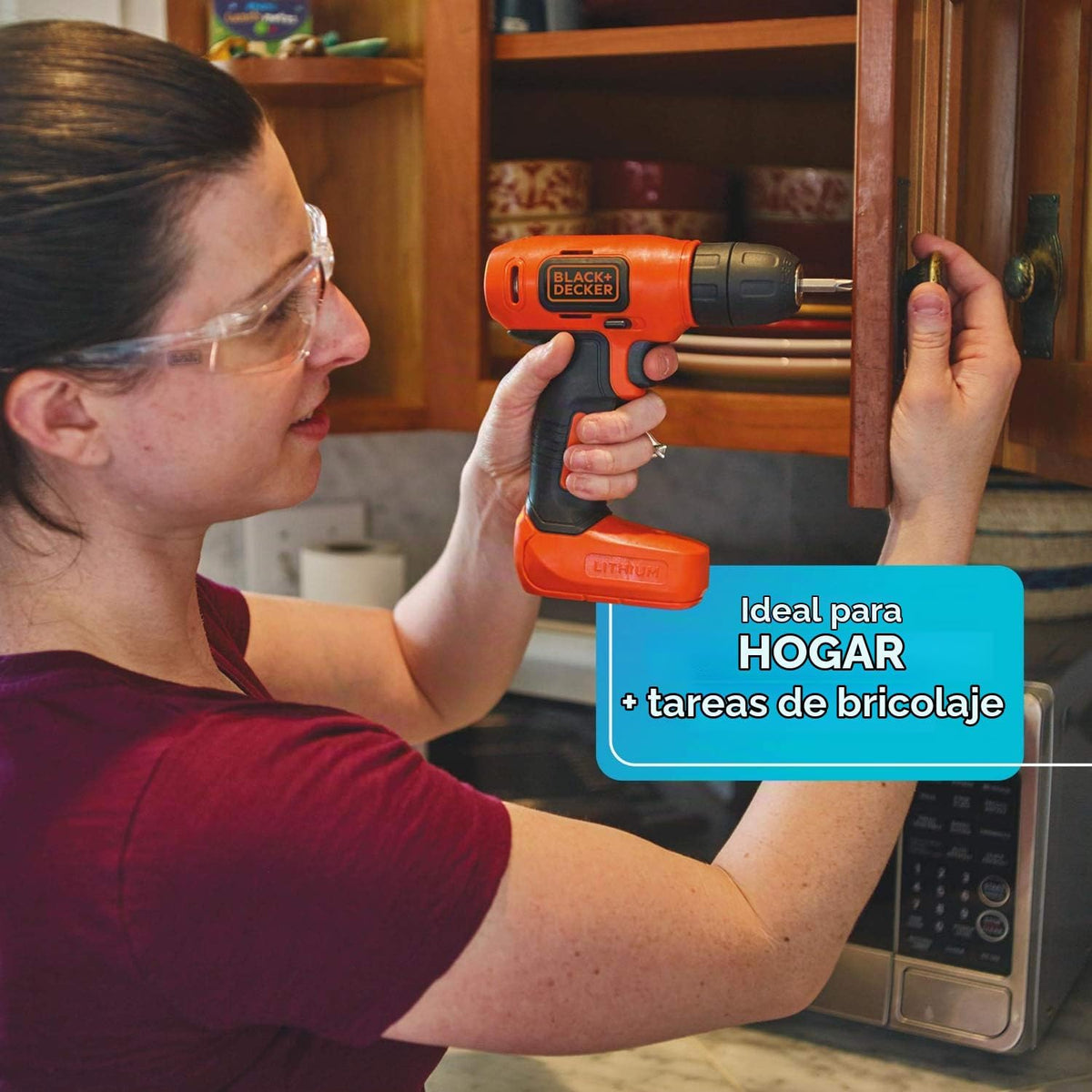 BLACK+DECKER Taladro/destornillador inalámbrico de 8 V MAX (BDCD8C)