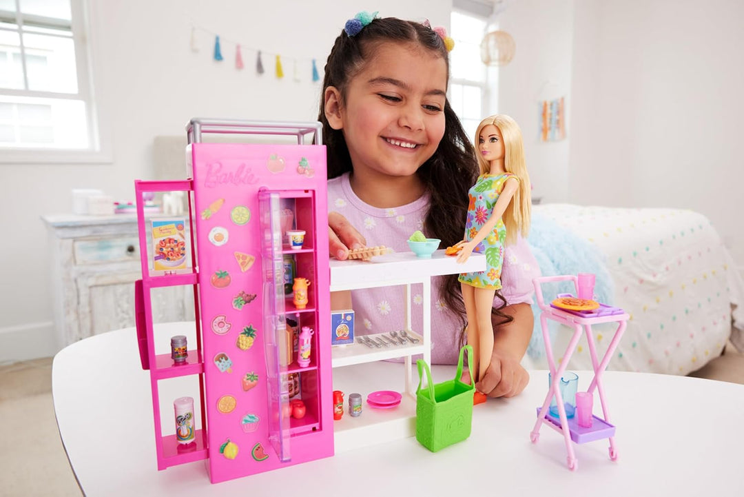 Muñeca Barbie y más de 25 accesorios, juego de cocina Ultimate Pant...
