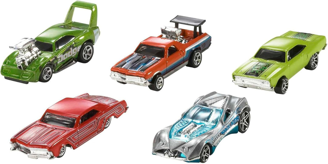 Hot Wheels Juego de 10 camiones y autos de juguete a escala 1:64 pa...