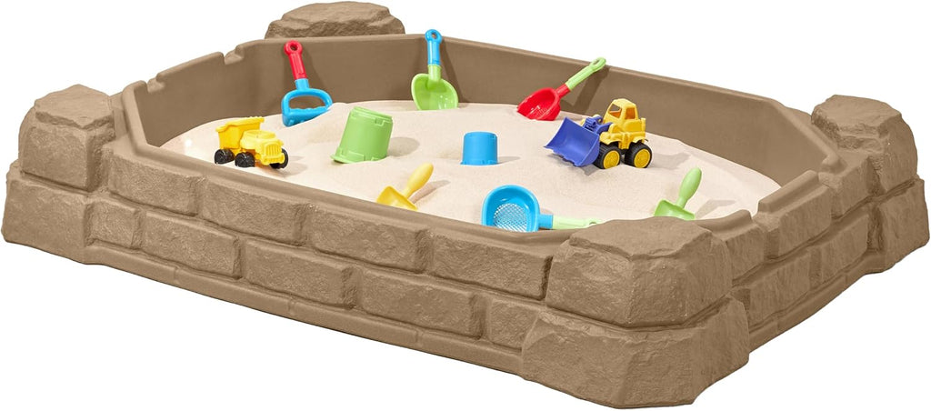 Step2 Caja de arena natural juguetona, mesa sensorial de actividades para niños, juguetes de verano al aire libre, tapa incluida, para niños pequeños de 1 año en adelante