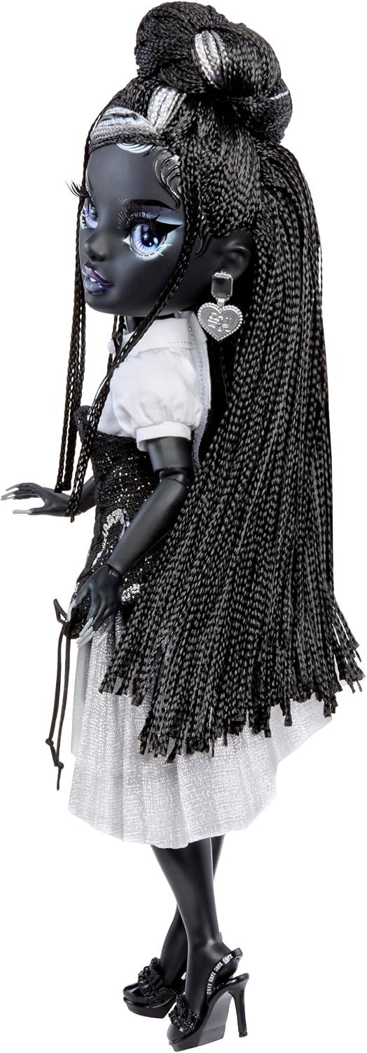 Shanelle Onyx - Muñeca Shadow High de edición limitada, pelo negro de 11 pulgadas, traje de diseñador premium con accesorios para niños de 6 a 12 años y coleccionistas