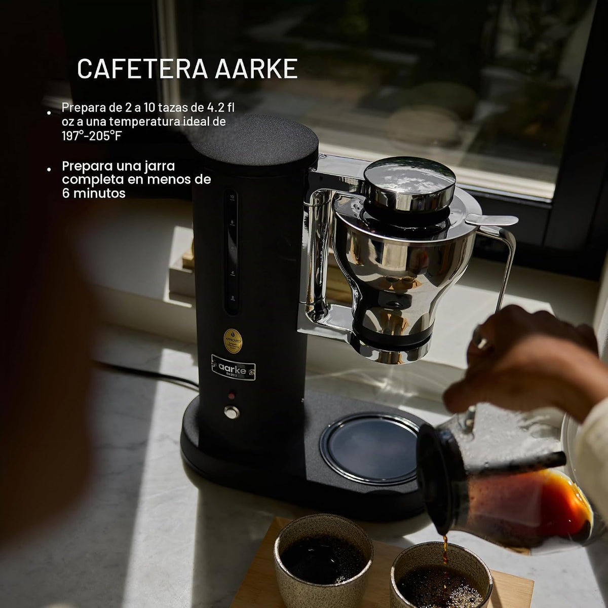 aarke Drip Coffee Maker con 42oz Glass Carafe, Matte negro
