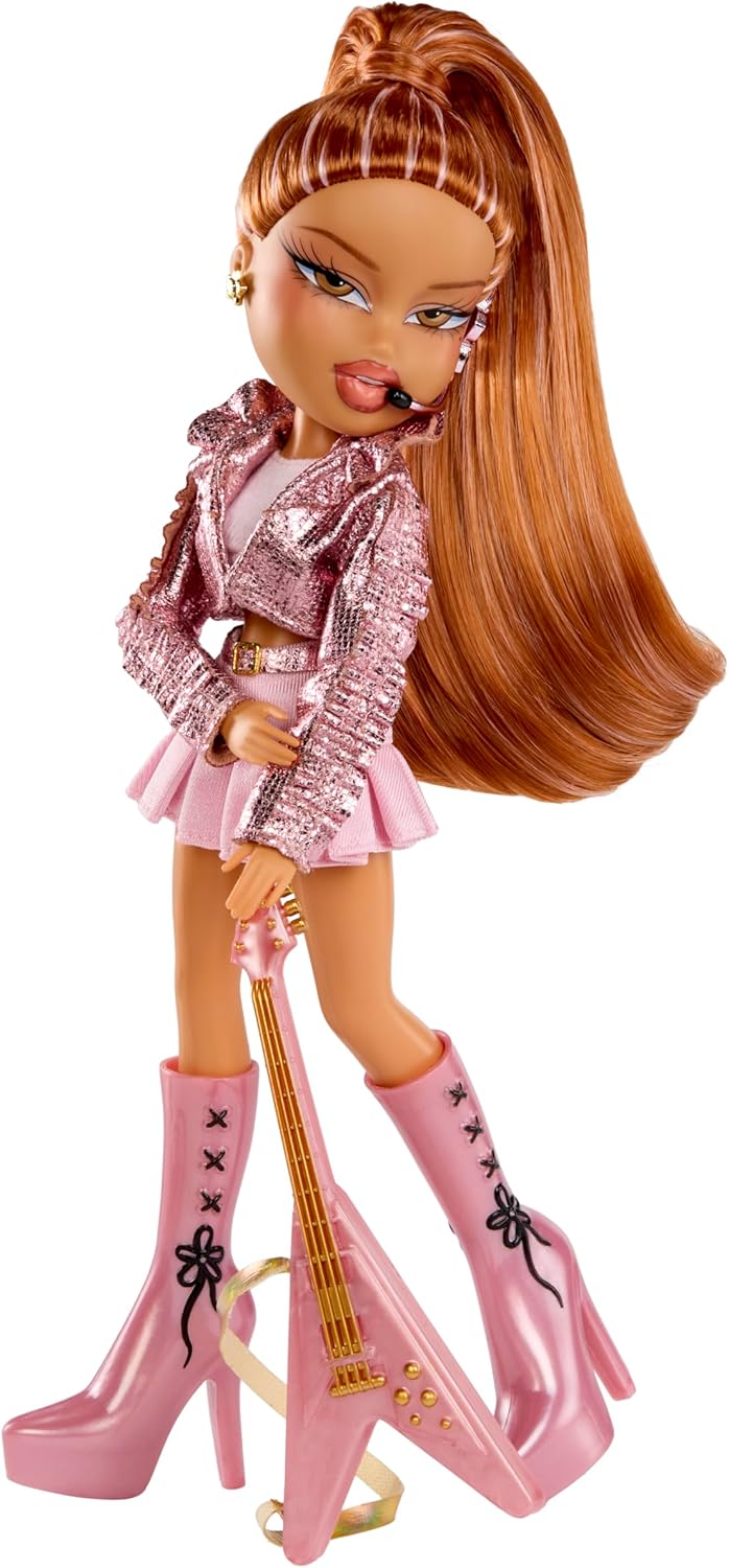 Bratz Pop Starz Yasmin Muñeca de moda con accesorios y