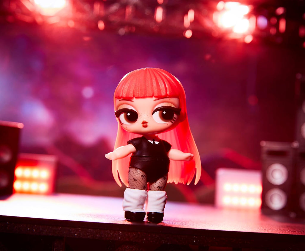 LOL Surprise OMG Music Festival con Jennie - Muñeca de moda con póster coleccionable, inspirada en la sensación musical global, ¡juega y exhibe!