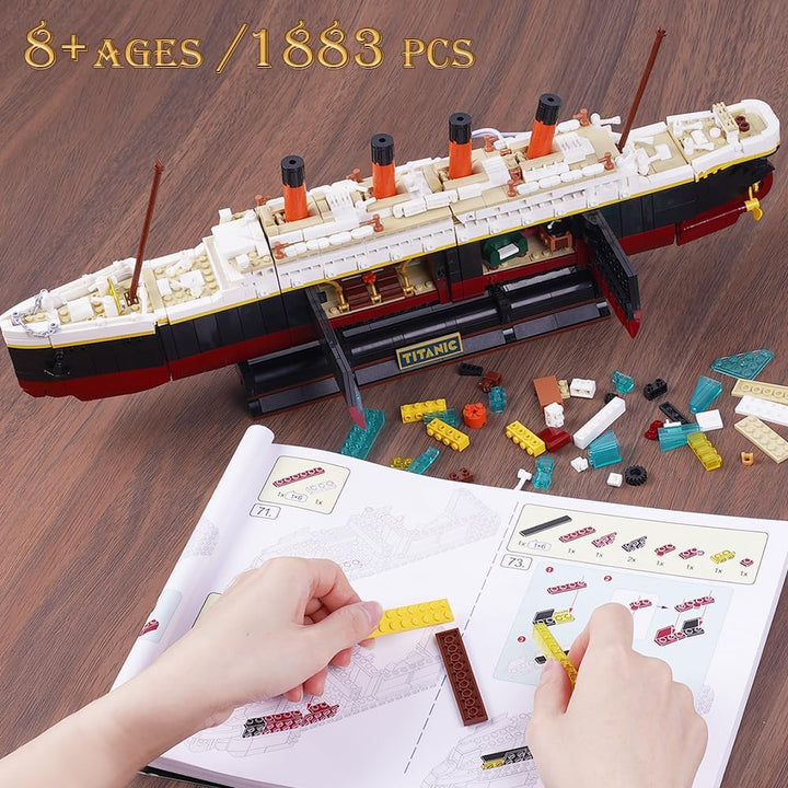 Titanic - Juego de construcción con luz 2 en 1 Titanic