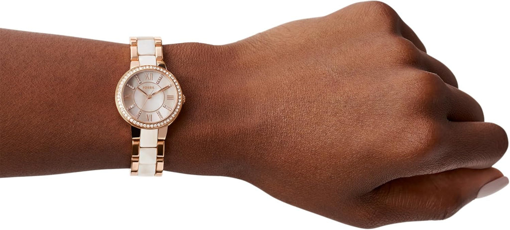 Reloj para mujer Fossil, Virginia Quartz de acero inoxidable con tres manecillas