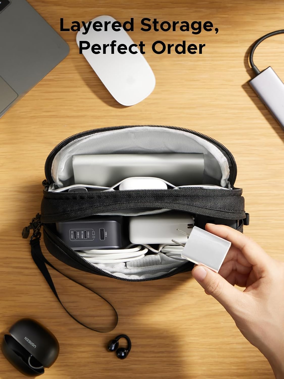 UGREEN - Bolsa Organizadora de Electrónica para Viaje, Estuche Multifuncional Portátil para Cables, Cordón, Tarjeta SD, Auriculares, Cargador, Adaptador USB, Accesorios Electrónicos Tamaño Mediano