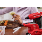 CRAFTSMAN V20 Mini Pistola de Pegamento Caliente Inalámbrica y Juego de Varillas con Luz LED, Calentamiento Rápido, Configuración de Doble Temperatura, Compacta, Batería Vendida Separadamente (CMGL100B)