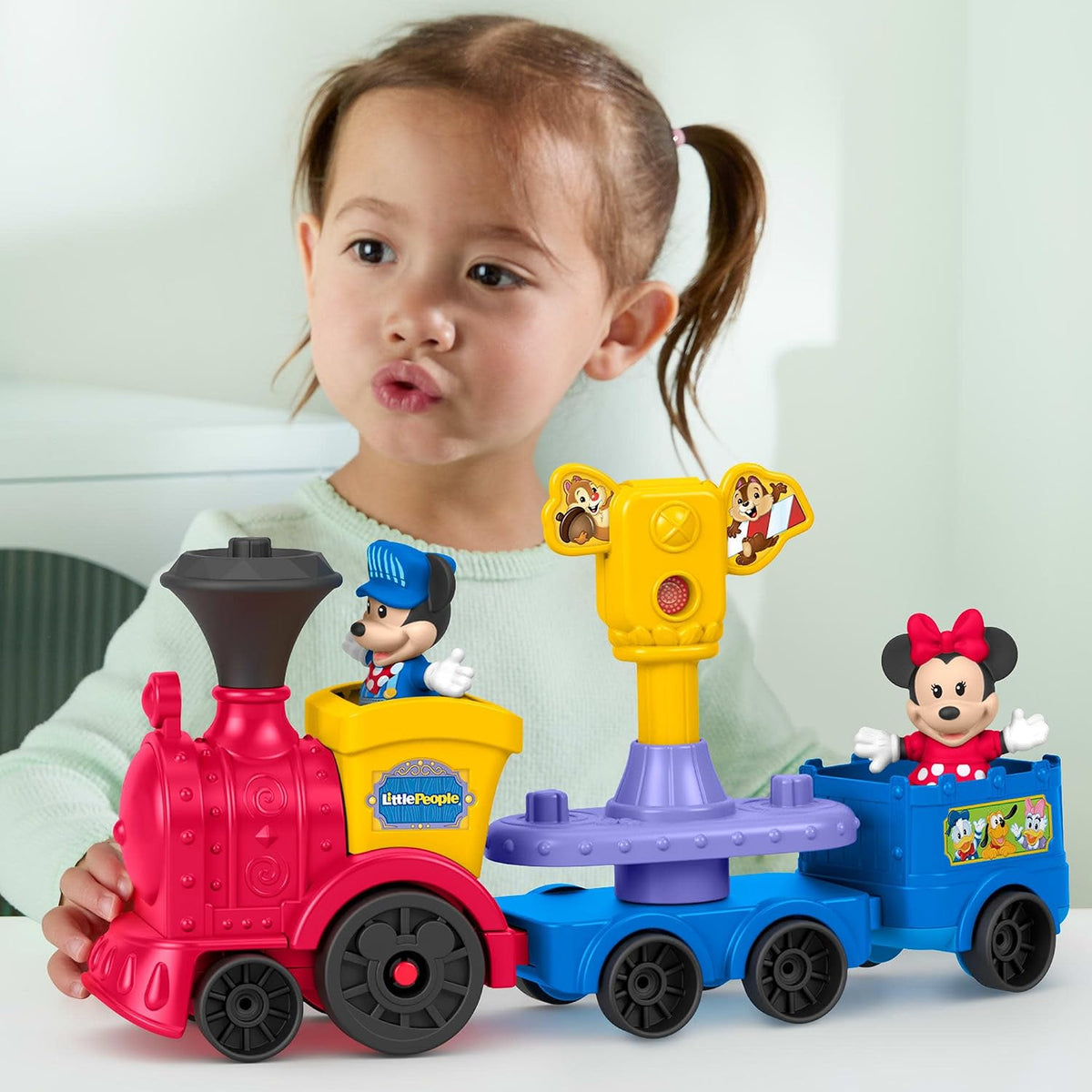 Fisher-Price Little People Disney Mickey & Minnie Tren musical