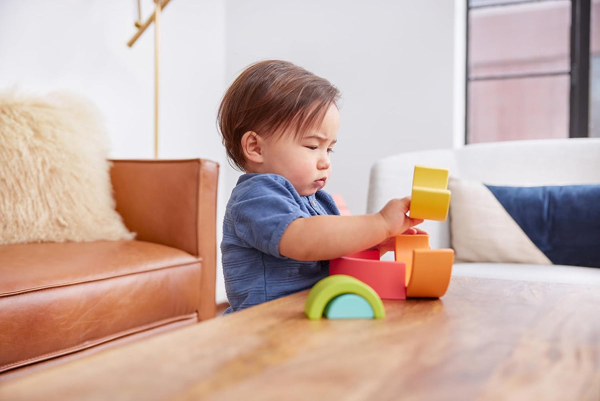 Lovevery, Apilador de arco iris, bebé Montessori, perfecto para tu bebé a partir de los 20 meses