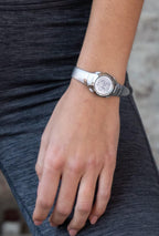 Armitron Sport 45/7012 - Reloj cronógrafo digital para mujer con correa de resina
